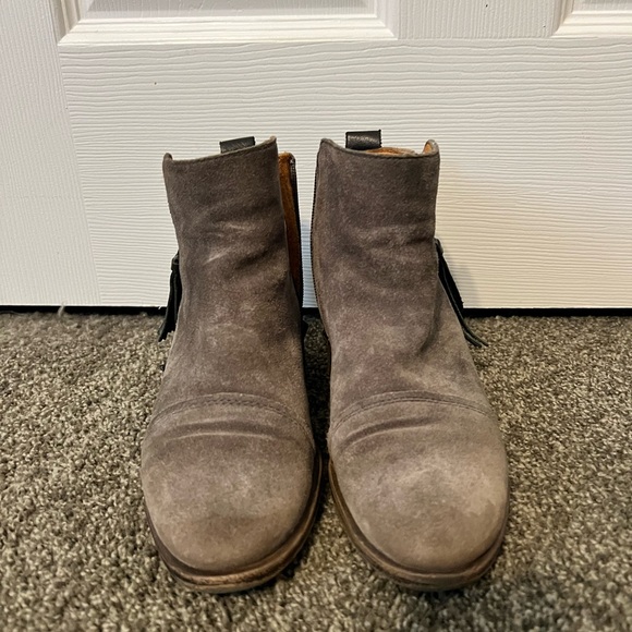 Pikolinos suede ankle booties - Picture 5 of 6